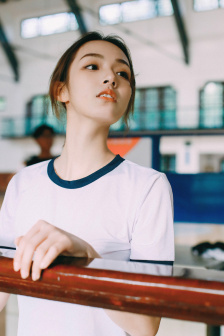 明星专题：莫妮卡·白拉德奴